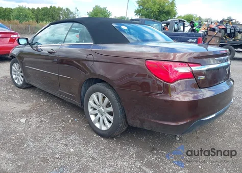 2013 Chrysler 200 Touring из США, поврежденный, VIN 1C3BCBEGXDN703944